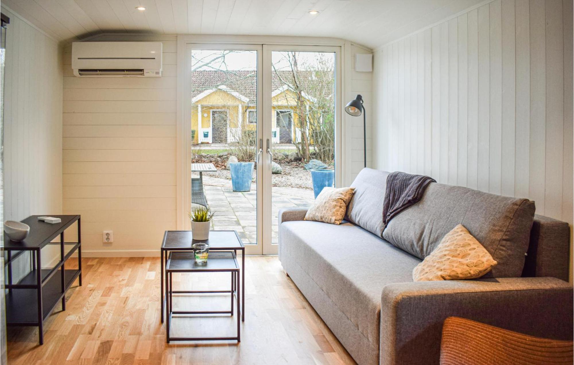 Gorgeous Home In Borgholm With Wifi Bagian luar foto