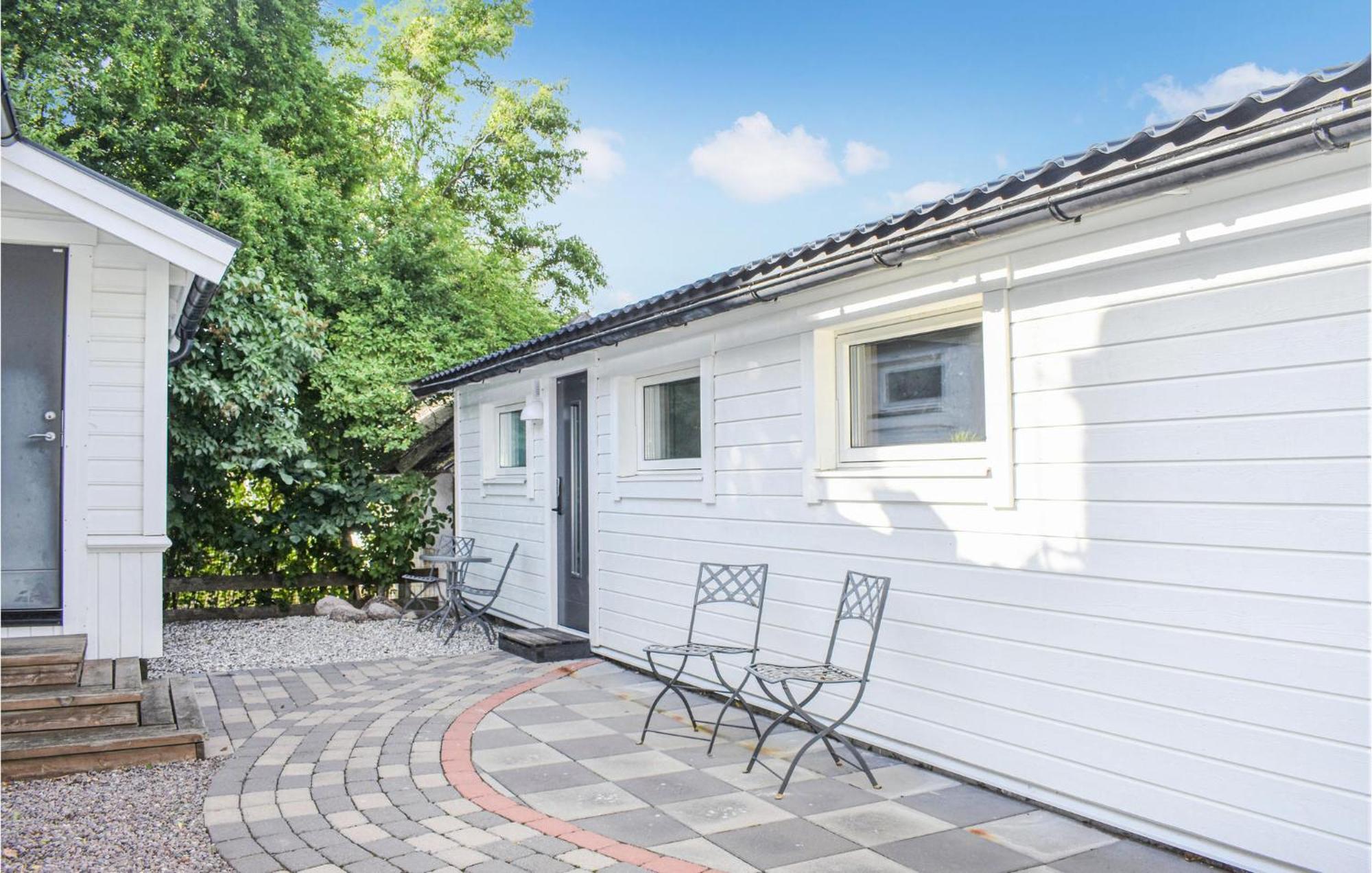 Gorgeous Home In Borgholm With Wifi Bagian luar foto