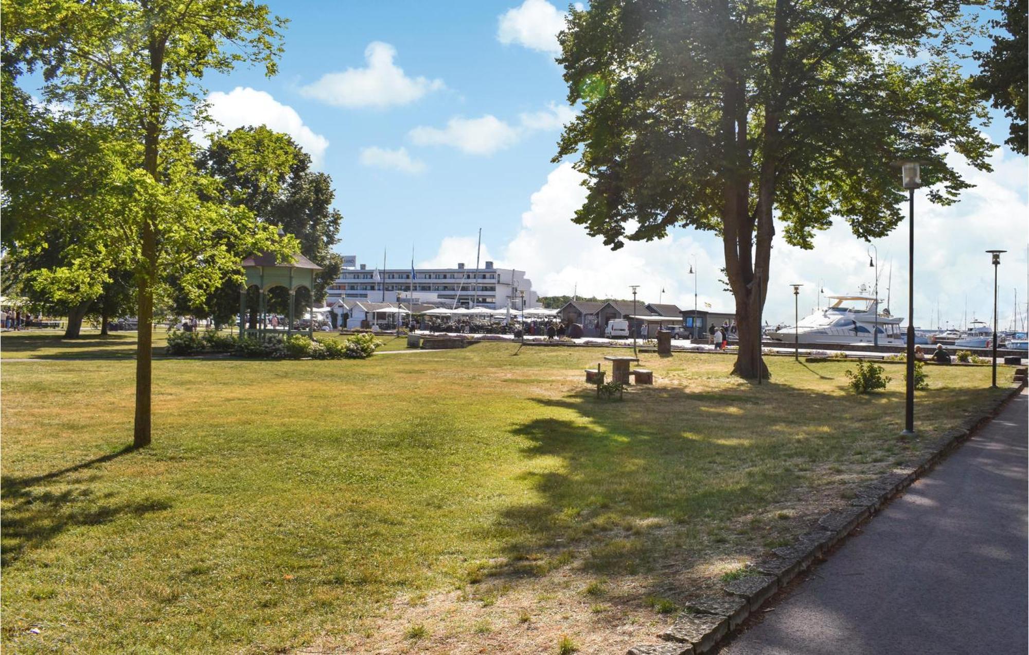 Gorgeous Home In Borgholm With Wifi Bagian luar foto